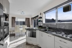 212 Waihi Road, Hawera, South Taranaki, Taranaki, 4610, New Zealand