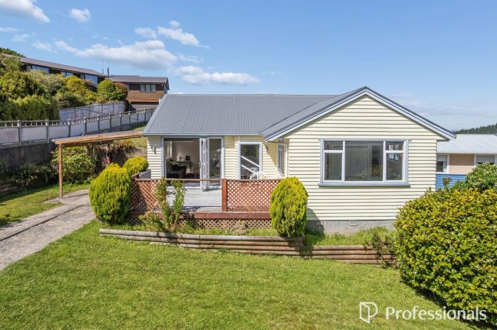 1 Taku Matenga Grove, Korokoro, Lower Hutt, Wellington, 5012, New Zealand