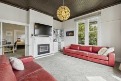 153 Victoria Road, Saint Clair, Dunedin, Otago, 9012, New Zealand