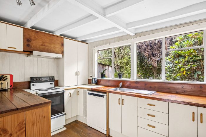 21 Watson Street, Warrington, Dunedin, Otago, 9471, New Zealand