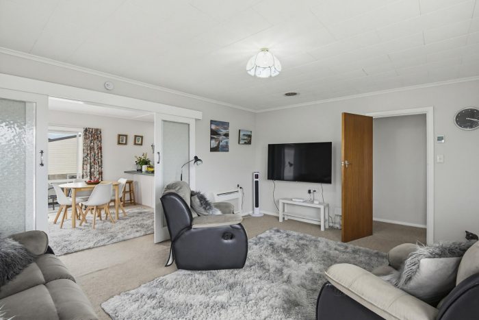 132 Weraroa Road, Levin, Horowhenua, Manawatu / Whanganui, 5510, New Zealand