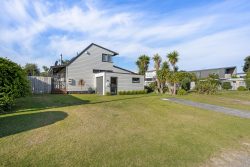 202 Beverley Terrace, Whangamata, Thames-Coromandel, Waikato, 3620, New Zealand