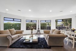 10A Long Place, Frankleigh Park, New Plymouth, Taranaki, 4310, New Zealand