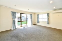 1/3A Youngs Road, Papakura, Auckland, 2110, New Zealand