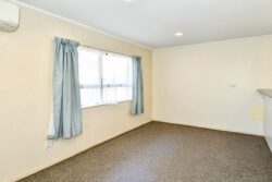 1/3A Youngs Road, Papakura, Auckland, 2110, New Zealand