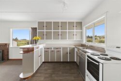 208 Abel Tasman Drive, Takaka, Tasman, Nelson / Tasman, 7183, New Zealand