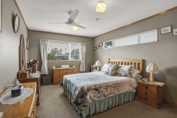 75 Beach Street, Waikouaiti, Dunedin, Otago, 9510, New Zealand