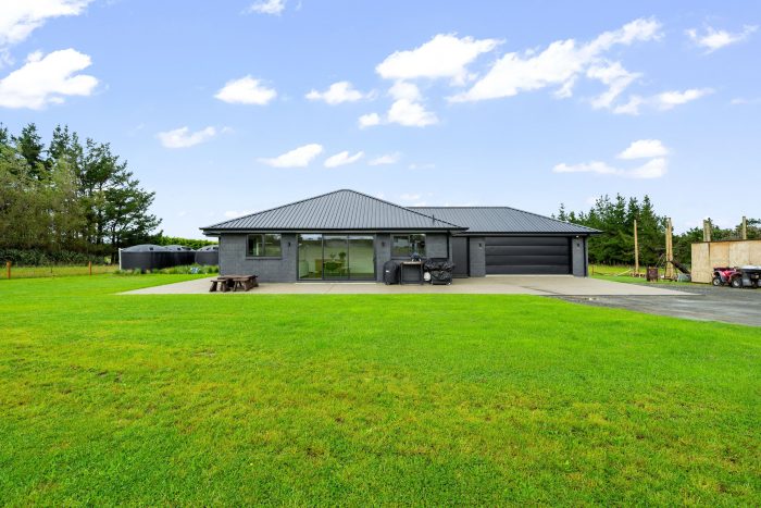 150 Fairweather Road, Myross Bush, Invercargill, Southland, 9872, New Zealand