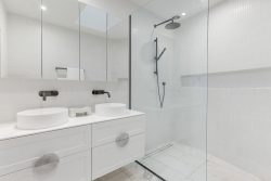 41 Sentinel Road, Herne Bay, Auckland, 1011, New Zealand