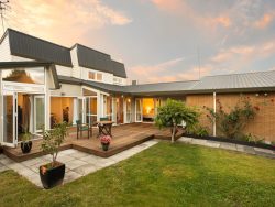 23 Gilbass Avenue, Hamilton Lake, Hamilton, Waikato, 3204, New Zealand