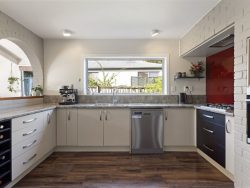 23 Gilbass Avenue, Hamilton Lake, Hamilton, Waikato, 3204, New Zealand