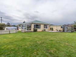 1 Green Lane, Riverton, Southland, 9822, New Zealand