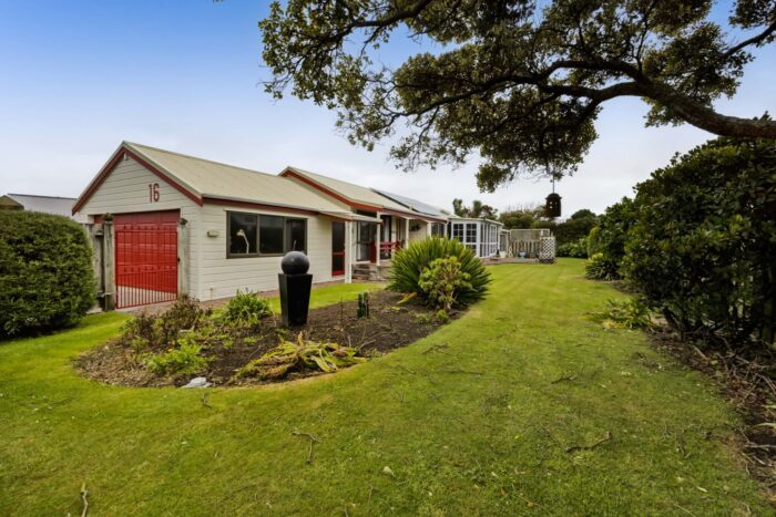 16 Heaphy Road, Opunake, South Taranaki, Taranaki, 4616, New Zealand