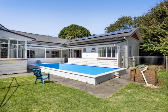 8 Hadfield Street, Patea, South Taranaki, Taranaki, 4520, New Zealand