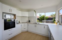 22 Lotus Avenue, Mount Maunganui, Tauranga, Bay Of Plenty, 3116, New Zealand