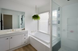 22 Lotus Avenue, Mount Maunganui, Tauranga, Bay Of Plenty, 3116, New Zealand