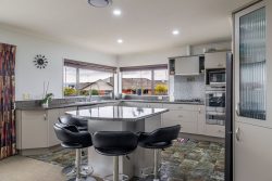 2 Masefield Terrace, Kelvin Grove, Palmerston North, Manawatu / Whanganui, 4414, New Zealand