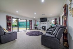 2 Masefield Terrace, Kelvin Grove, Palmerston North, Manawatu / Whanganui, 4414, New Zealand