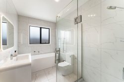 12 MOYLE STREET, Pokeno, Franklin, Auckland, 2402, New Zealand