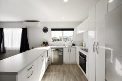 15 Myrlene Place, Nawton, Hamilton, Waikato, 3200, New Zealand