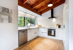 83 Rautawhiri Road, Helensville, Rodney, Auckland, 0800, New Zealand