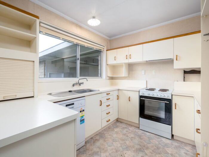 65 Rhodes Street, Waimate, Canterbury, 7924, New Zealand
