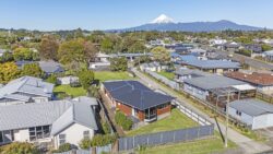 12 Saxton Road, Vogeltown, New Plymouth, Taranaki, 4310, New Zealand