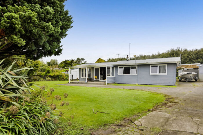 2 Wood Street, Patea, South Taranaki, Taranaki, 4598, New Zealand