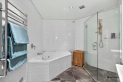 8/7 The Promenade, Takapuna, Auckland, 0622, New Zealand