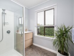 87 Timaru Road, Waimate, Canterbury, 7924, New Zealand