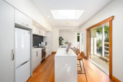 9 Wavell Street, Karori, Wellington, 6012, New Zealand