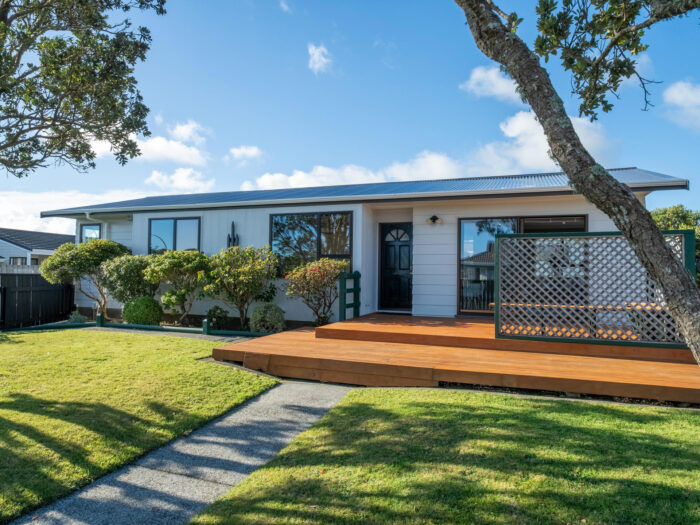 3 Arima Place, Grenada Village, Wellington, 6037, New Zealand