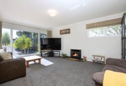 36 Avonleigh Road, Green Bay, Waitakere City, Auckland, 0604, New Zealand