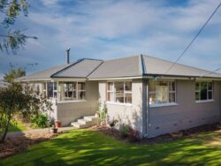 8 Balmoral Street, Waimate, Canterbury, 7924, New Zealand