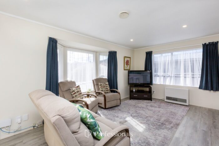 17 Beryl Grove, Birchville, Upper Hutt, Wellington, 5018, New Zealand
