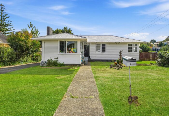 5 Bowater Place, Manurewa, Manukau City, Auckland, 2102, New Zealand