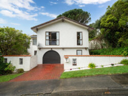 49 Cambrian Street, Churton Park, Wellington, 6037, New Zealand