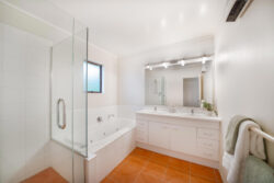 49 Cambrian Street, Churton Park, Wellington, 6037, New Zealand