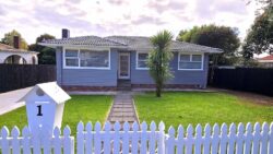 1 Coburg Street, Henderson, Waitakere City, Auckland, 0612, New Zealand