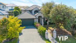 6 Derry Hill, Churton Park, Wellington, 6037, New Zealand