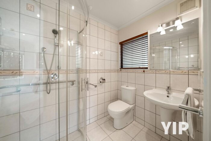 6 Derry Hill, Churton Park, Wellington, 6037, New Zealand