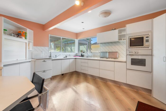 97 Easther Crescent, Kew, Dunedin, Otago, 9012, New Zealand