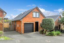 5/37 Fields Parade, Oteha, North Shore City, Auckland, 0632, New Zealand