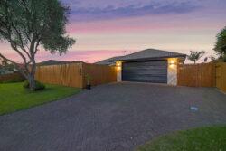 215 Gloucester Road, Mount Maunganui, Tauranga, Bay Of Plenty, 3116, New Zealand