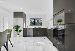 249 Golf Road, Titirangi, Waitakere City, Auckland, 0604, New Zealand