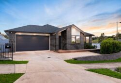 22 Kauri Gum Rise, Swanson, Waitakere City, Auckland, 0614, New Zealand