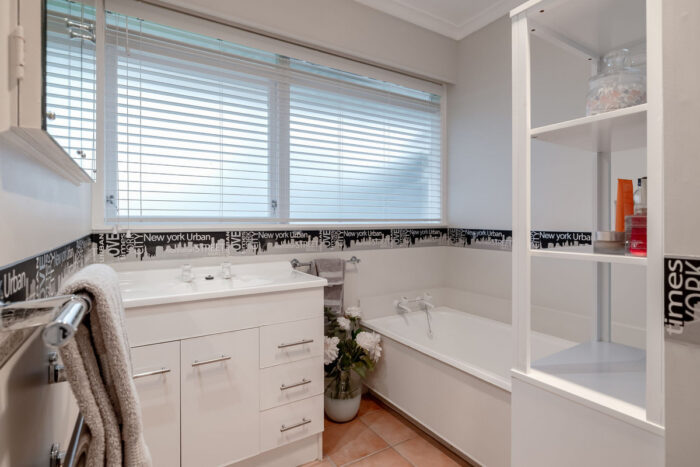 19 Anaru Place, Awapuni, Palmerston North, Manawatu / Whanganui, 4412, New Zealand