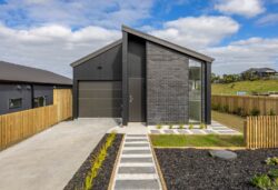 2 Moko Road, Orewa, Rodney, Auckland, 0931, New Zealand