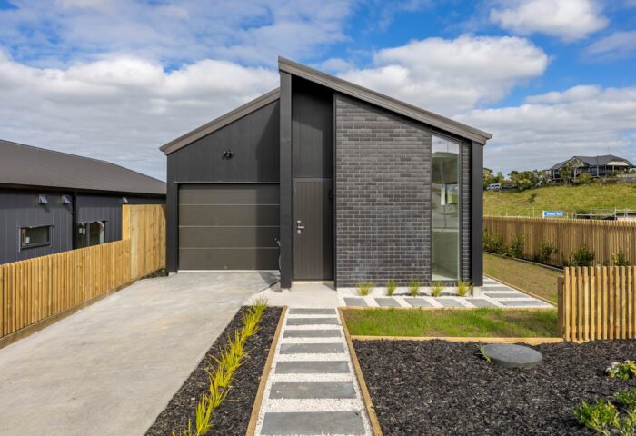 2 Moko Road, Orewa, Rodney, Auckland, 0931, New Zealand