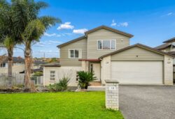 12 Mural Place, Greenhithe, North Shore City, Auckland, 0632, New Zealand